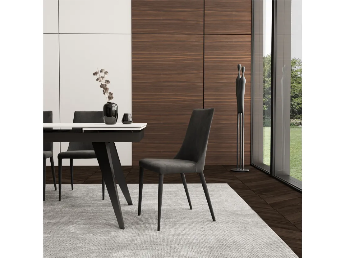 Sedia in velluto Ely di Easyline