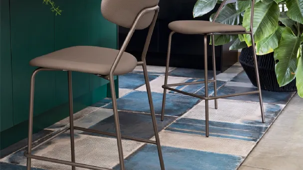 Lisca Stool