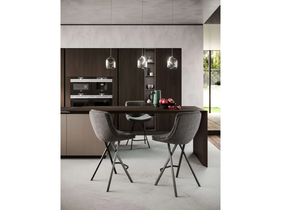 Sgabello in tessuto Roy di Ozzio