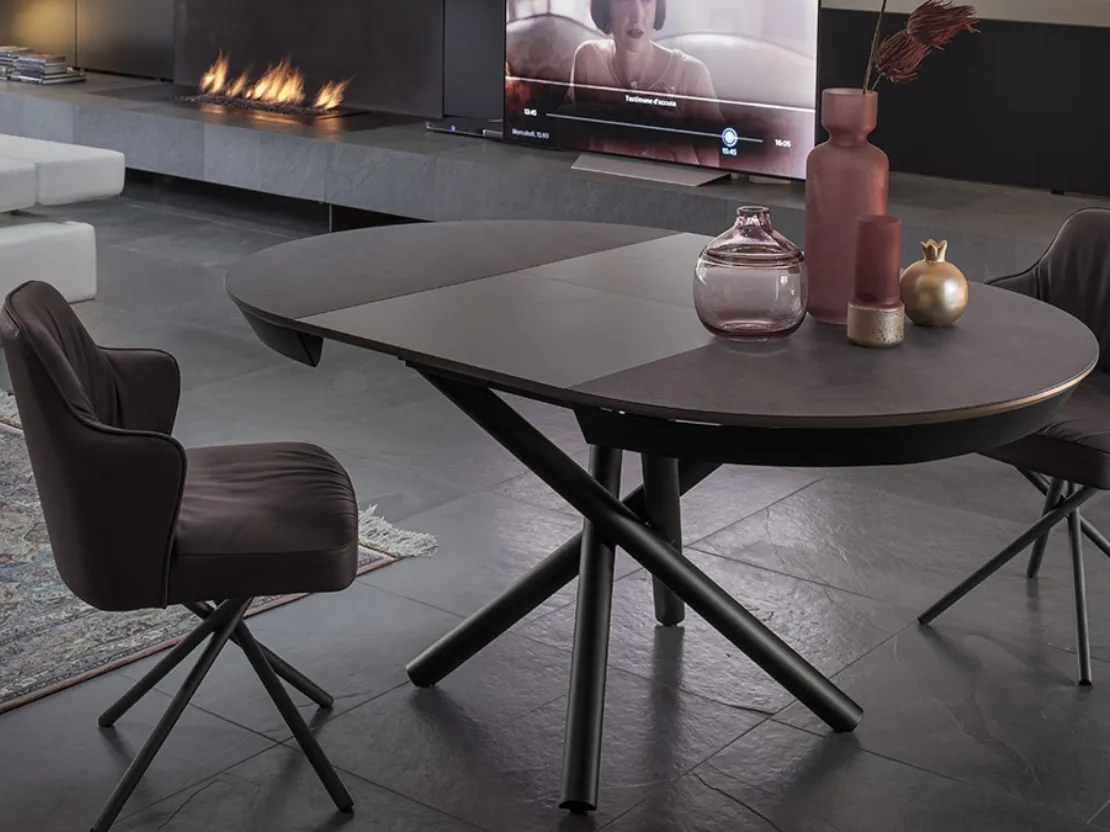 Tavolo rotondo allungabile con top in legno e base in metallo Celsius di Altacom