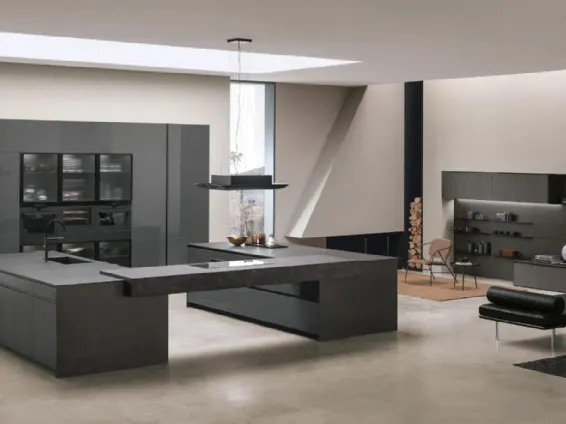 Cucina Moderna con penisola Natural v02 in laccato lucido e Rovere termocotto di Stosa